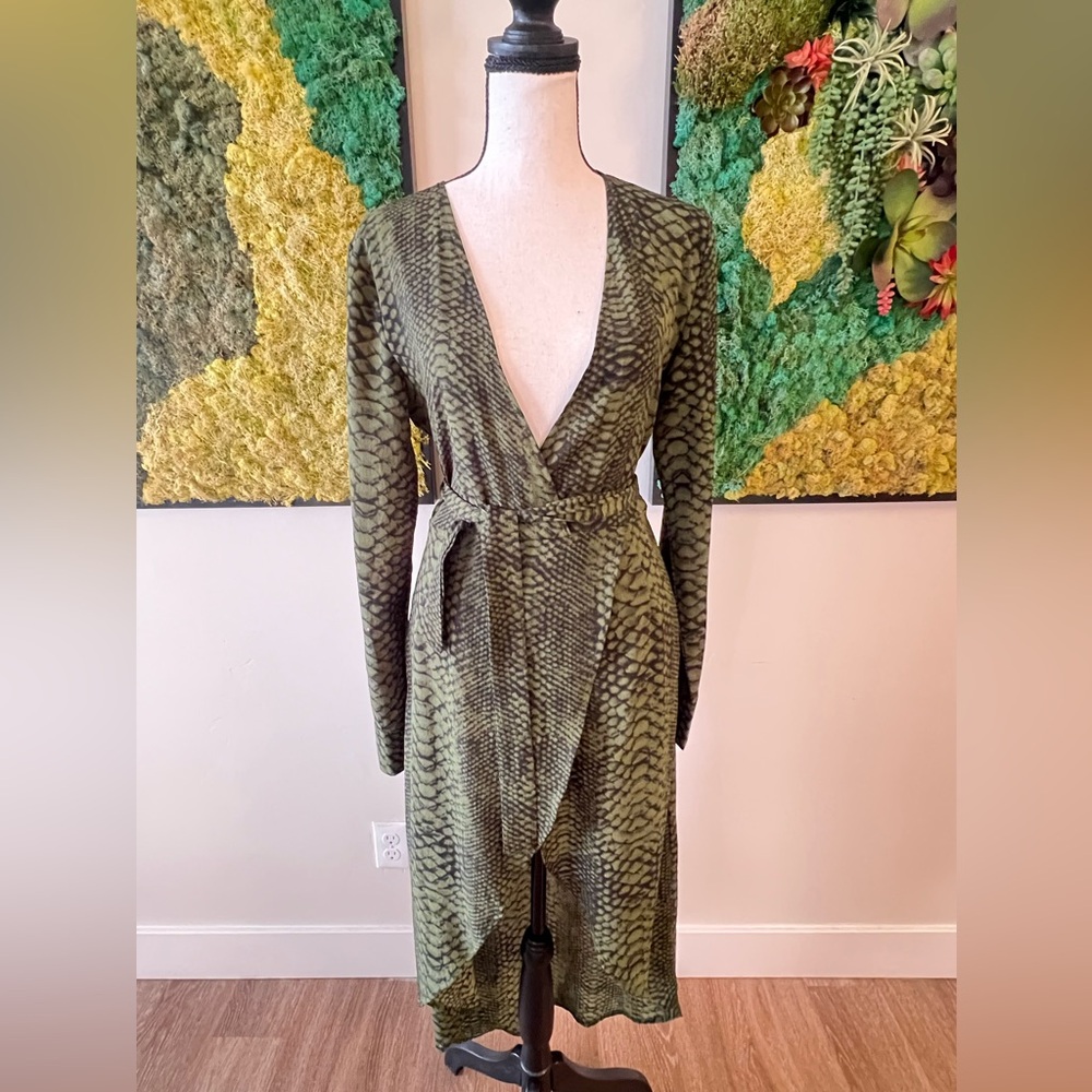 Plunge dress